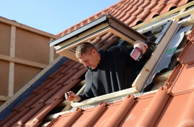 Pose de fenêtres de toit Velux à Clenleu